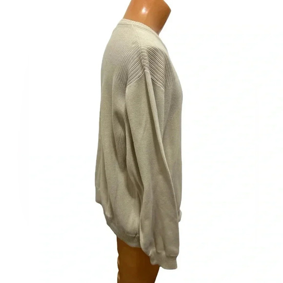 Vintage Tonal Sweatshirt Boxy Fit Levi's Crewneck Beige Mens Size XL Dad (Stain) - Picture 2 of 10